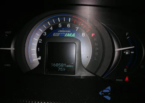 2014 Honda Insight Lx z USA, uszkodzony, nr VIN JHMZE2H54ES001814